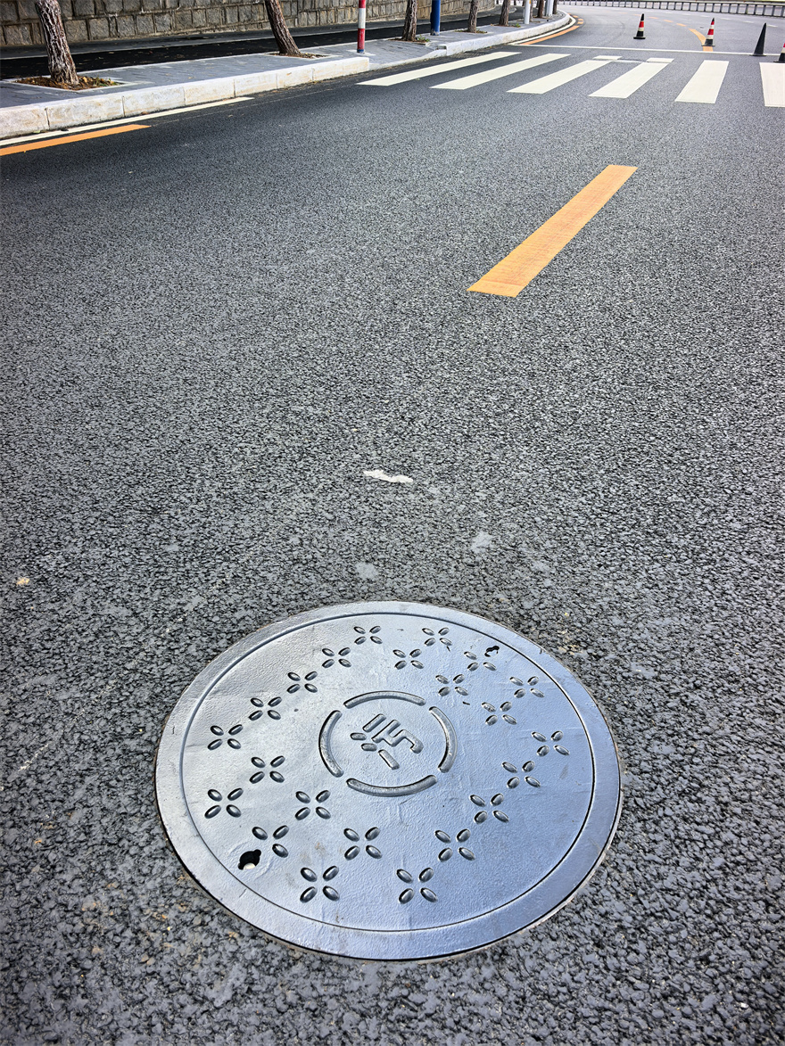 金属焊接井盖现场案例