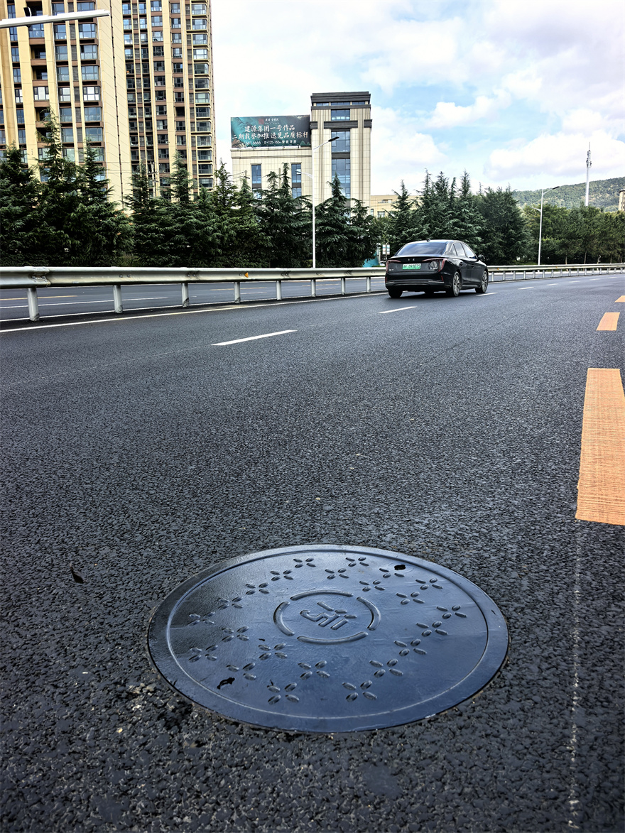 金属焊接井盖现场案例