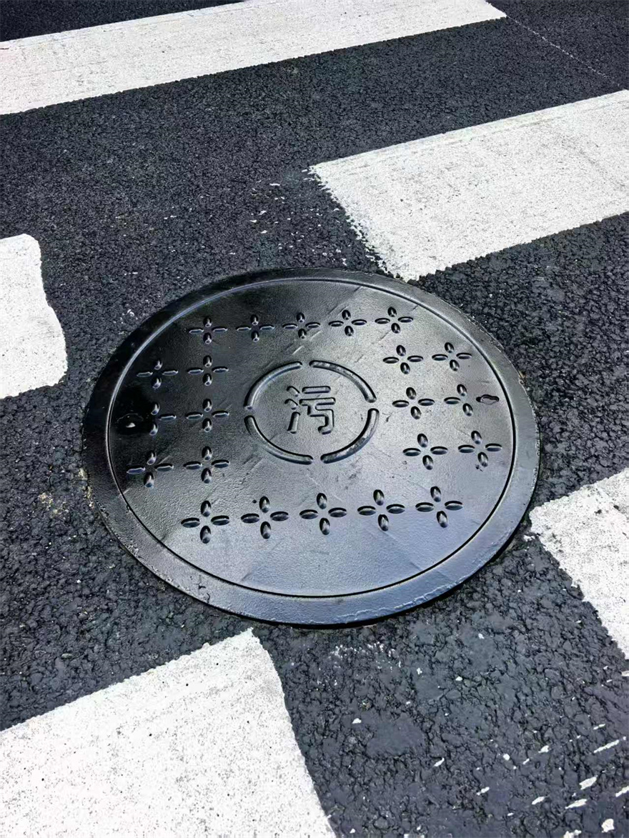 金属焊接井盖现场案例